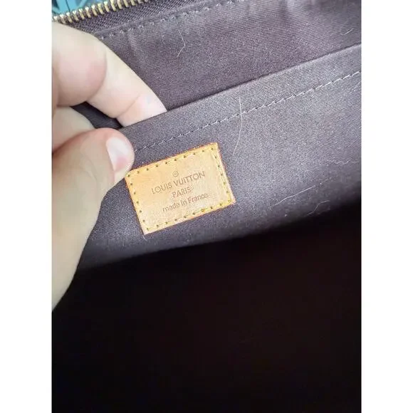 Louis Vuitton Monogram Vernis Rosewood Avenue Shoulder Bag - Picture 4 of 9